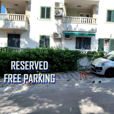Anari Apartment Bol